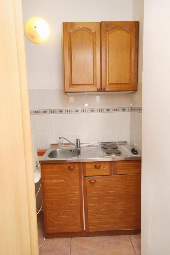 Apartments And Rooms With Parking Space Krk - 5294 Krk Town Dış mekan fotoğraf